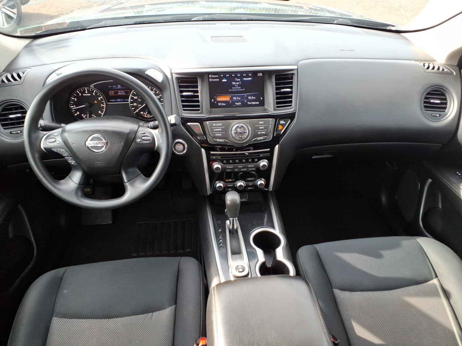 Used 2019 Nissan Pathfinder S AWD/4WD image 12