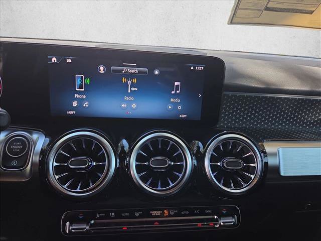 New 2026 Mercedes-Benz GLB 250 image 3