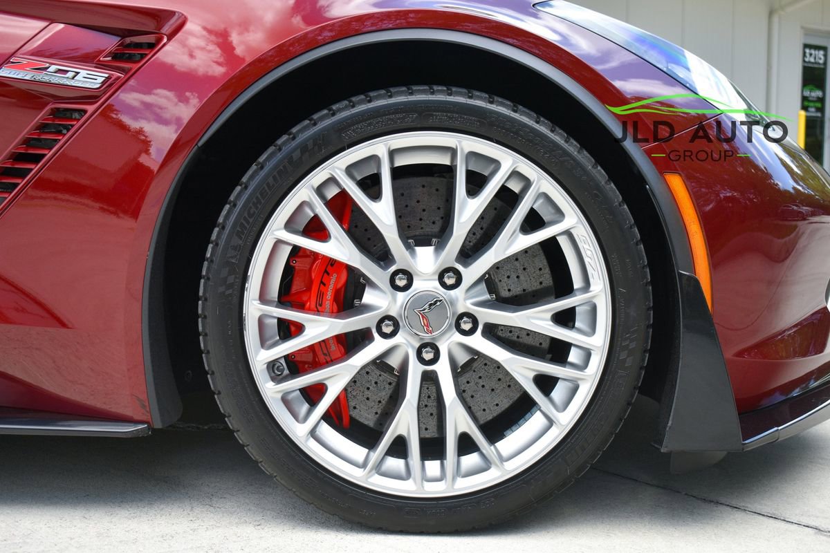 Used 2017 Chevrolet Corvette Z06 RWD image 25