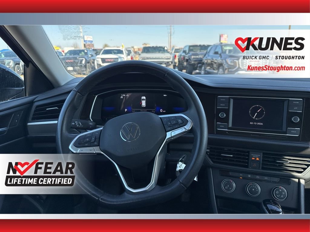 Used 2024 Volkswagen Jetta S image 38