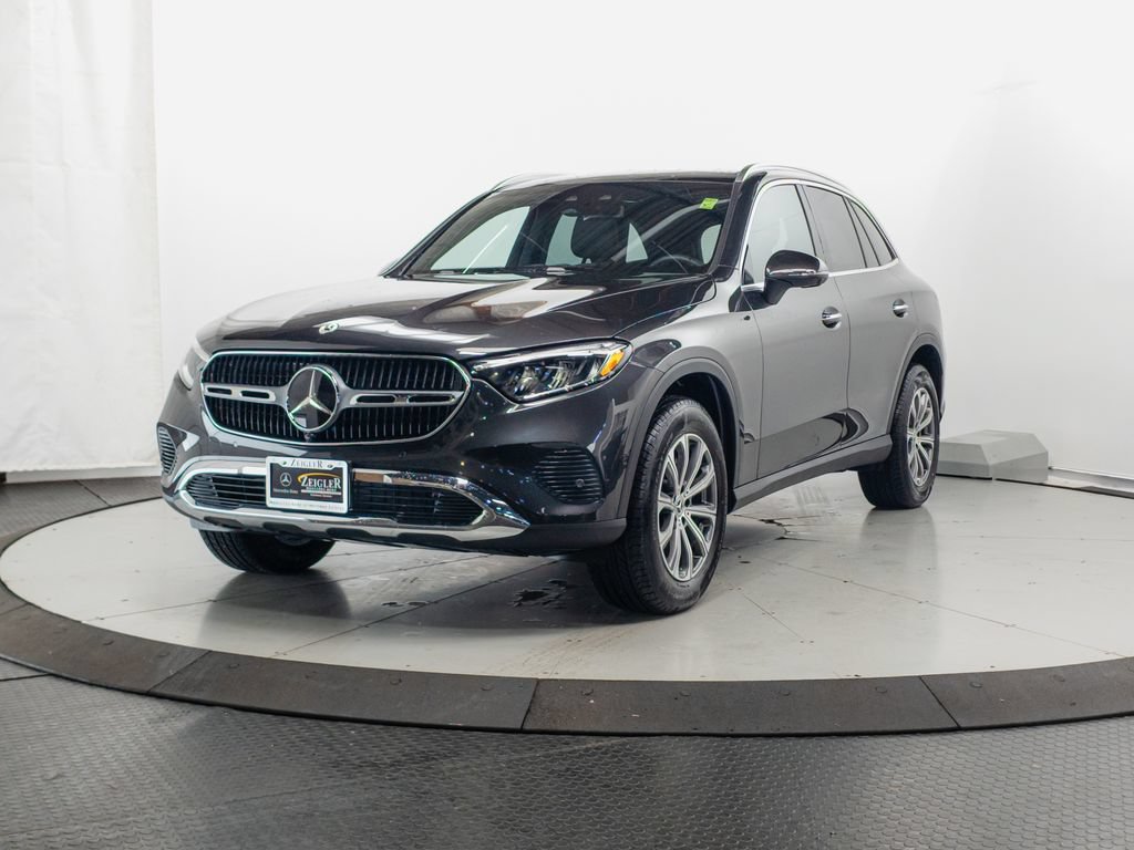 Certified 2026 Mercedes-Benz GLC 300 4MATIC image 3