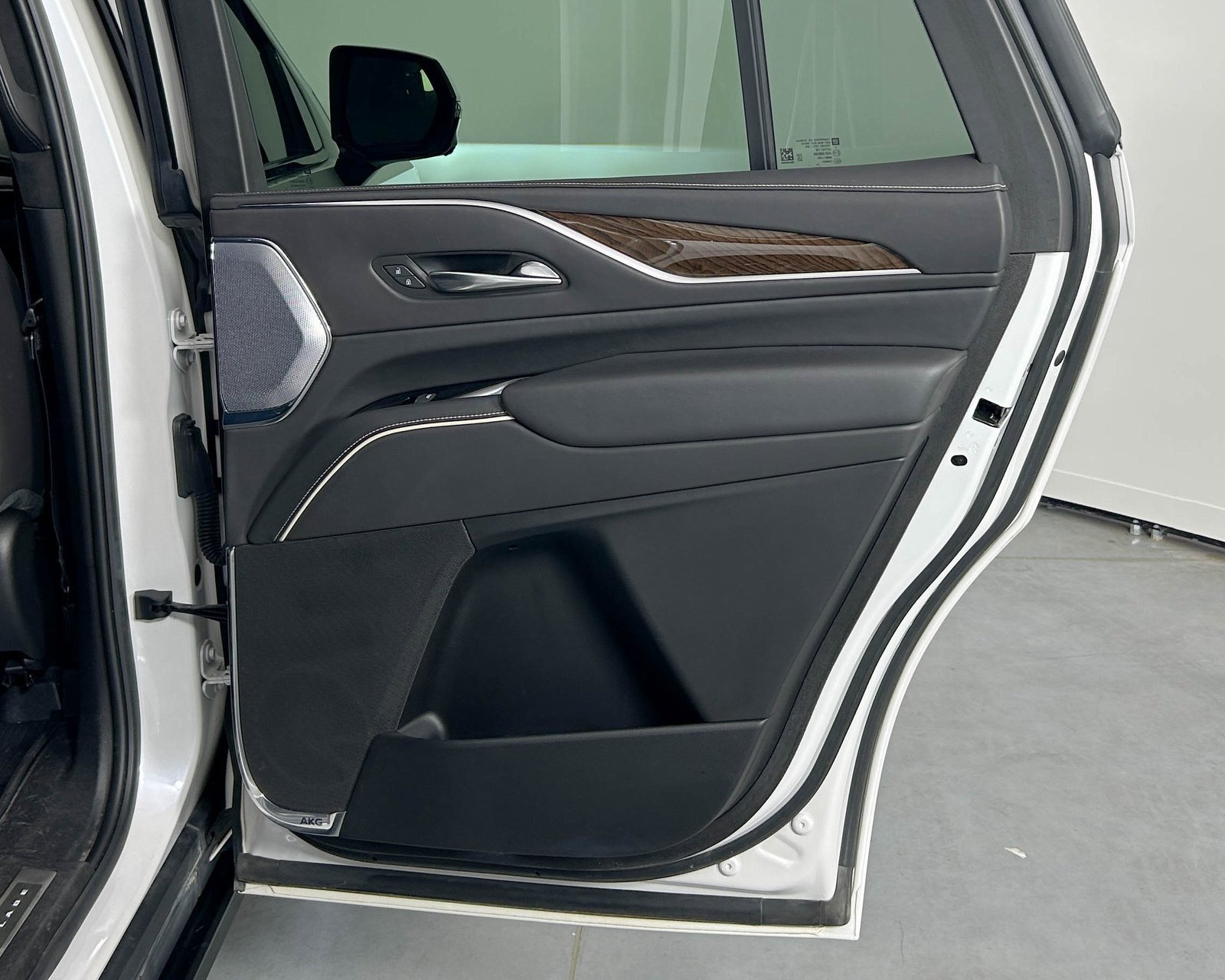 Used 2022 Cadillac Escalade Sport Platinum w/ LPO, Floor Liner Package image 17