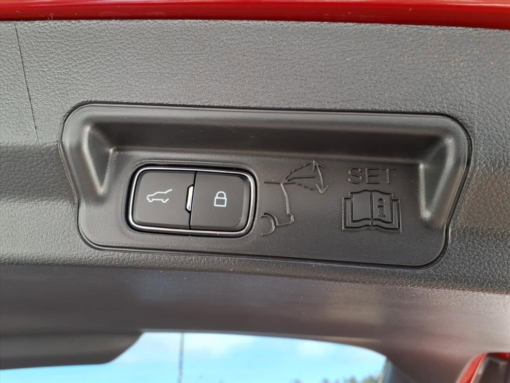 New 2026 Ford Explorer ST-Line w/ ST-Line Street Pack image 15