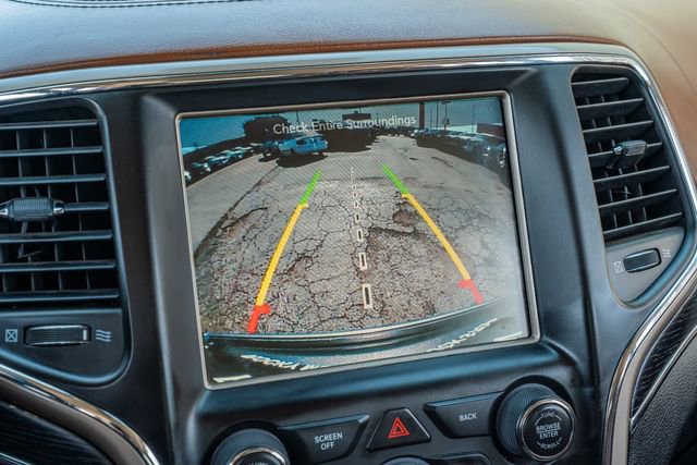 Used 2015 Jeep Grand Cherokee Summit w/ Platinum Series Group AWD/4WD image 28