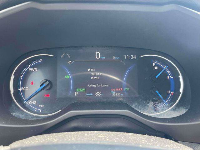 Certified 2025 Toyota RAV4 XLE AWD/4WD image 28