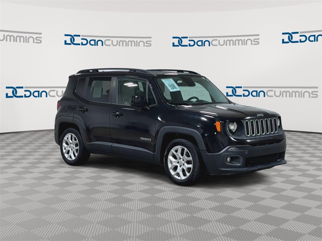 Used 2015 Jeep Renegade Latitude w/ Popular Equipment Group image 2