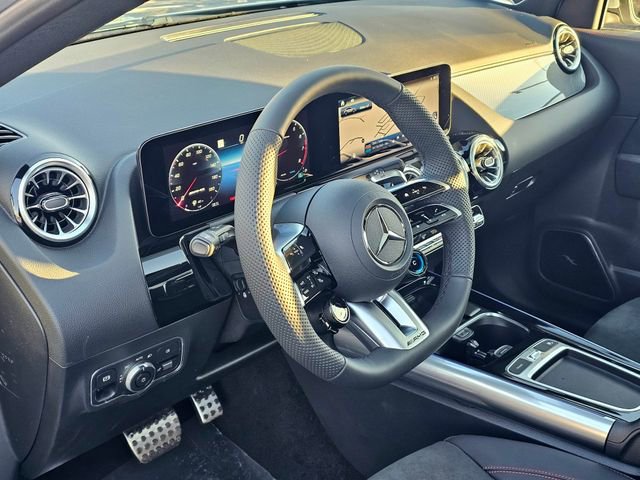 New 2026 Mercedes-Benz GLA 35 AMG 4MATIC image 14