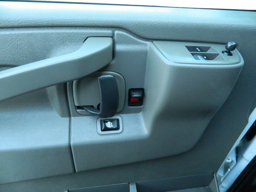 Used 2020 Chevrolet Express 2500 w/ Safety Package RWD image 19