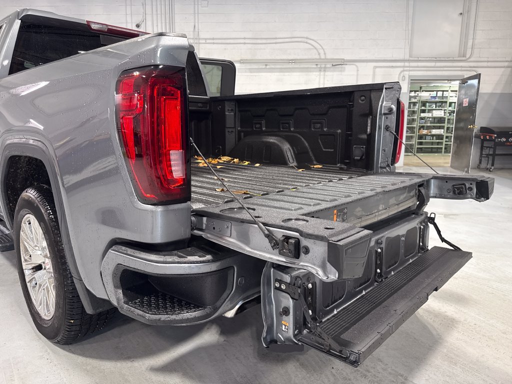 Used 2021 GMC Sierra 1500 Denali w/ Driver Alert Package II AWD/4WD image 45