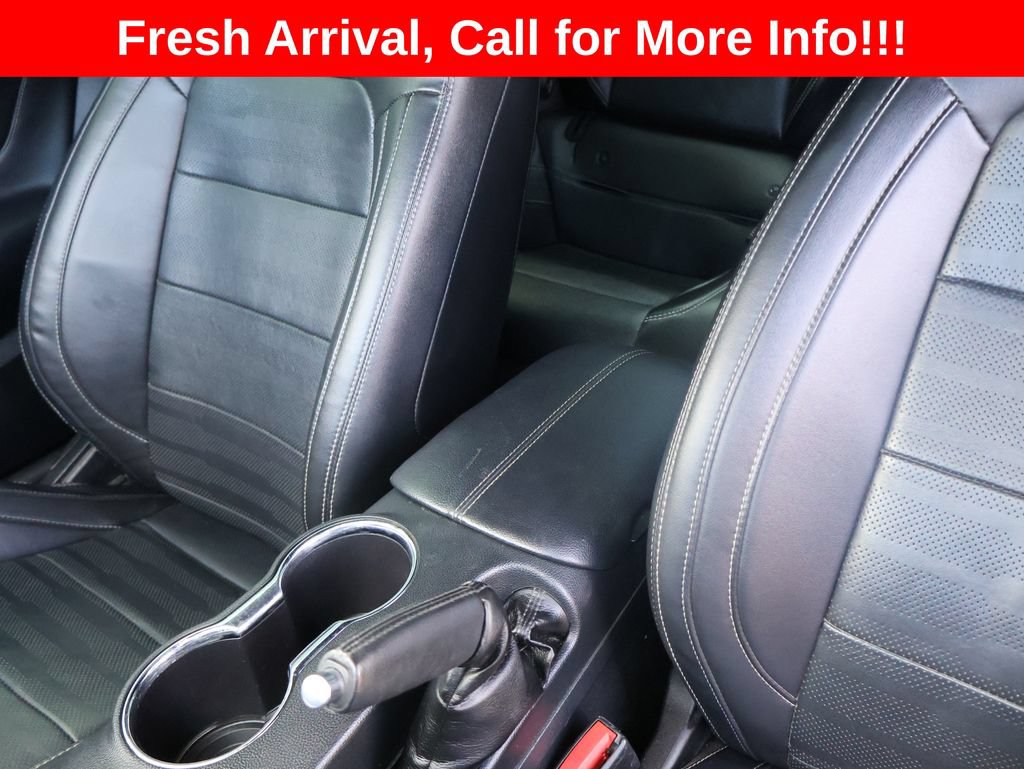 Used 2017 Ford Mustang GT Premium w/ GT Performance Package RWD image 23