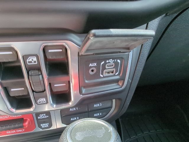 Used 2021 Jeep Wrangler Unlimited Rubicon AWD/4WD image 19