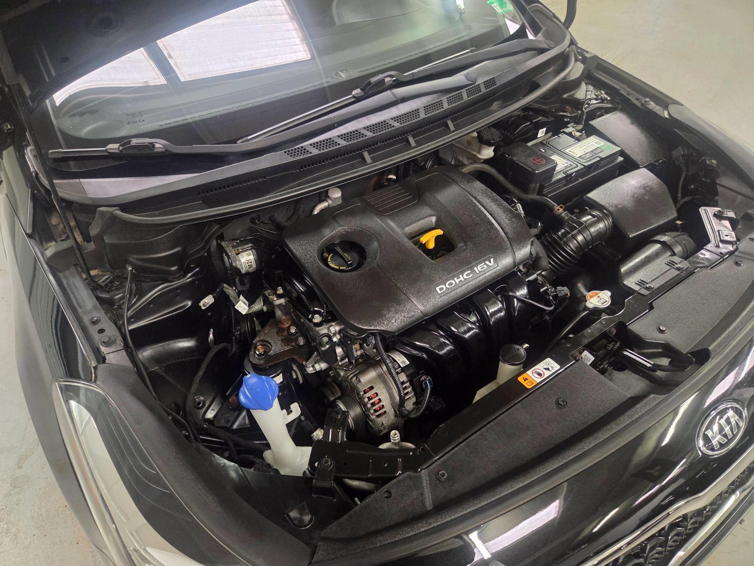Used 2017 Kia Forte S FWD image 37