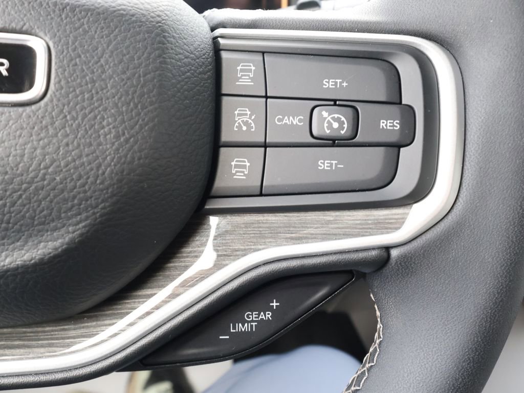 Used 2022 Jeep Wagoneer Series II image 17