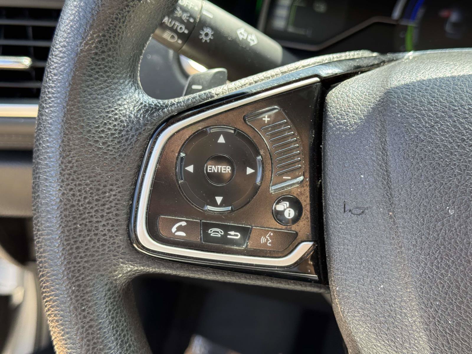 Used 2018 Honda Clarity Plug-In Hybrid image 17