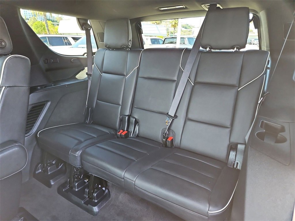 Certified 2025 Cadillac Escalade Sport w/ LPO, ONYX Package image 27