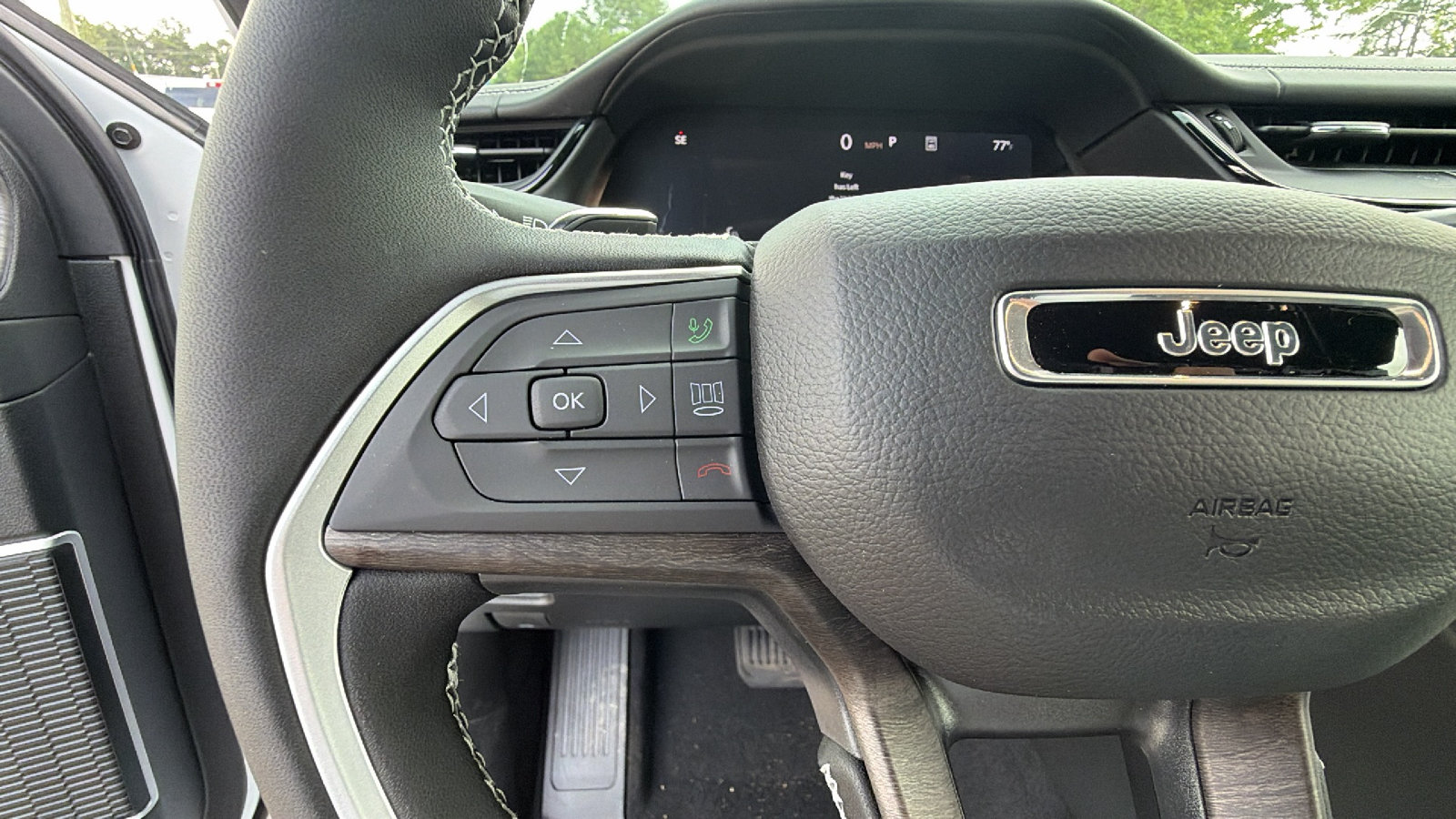 New 2026 Jeep Grand Cherokee Limited AWD/4WD image 22