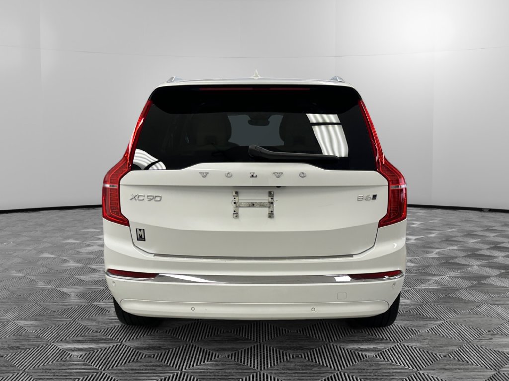 Used 2023 Volvo XC90 B6 Plus w/ Protection Package Premier AWD/4WD image 5