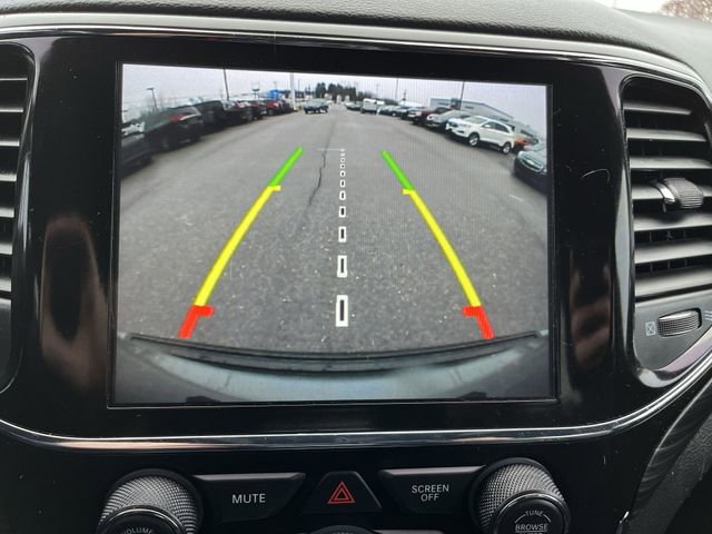 Used 2022 Jeep Grand Cherokee Laredo X image 26