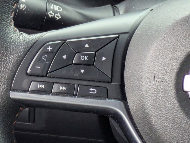 Used 2024 Nissan Kicks SR w/ SR Premium Package image 18