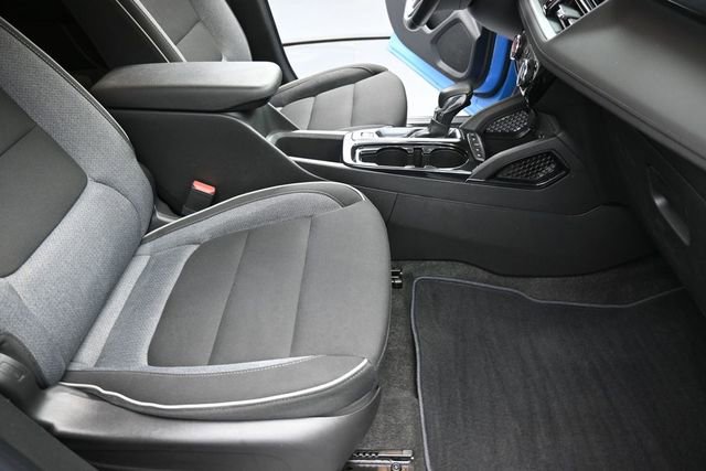 Used 2024 Chevrolet TrailBlazer LT w/ LT Cold Weather Package FWD image 25