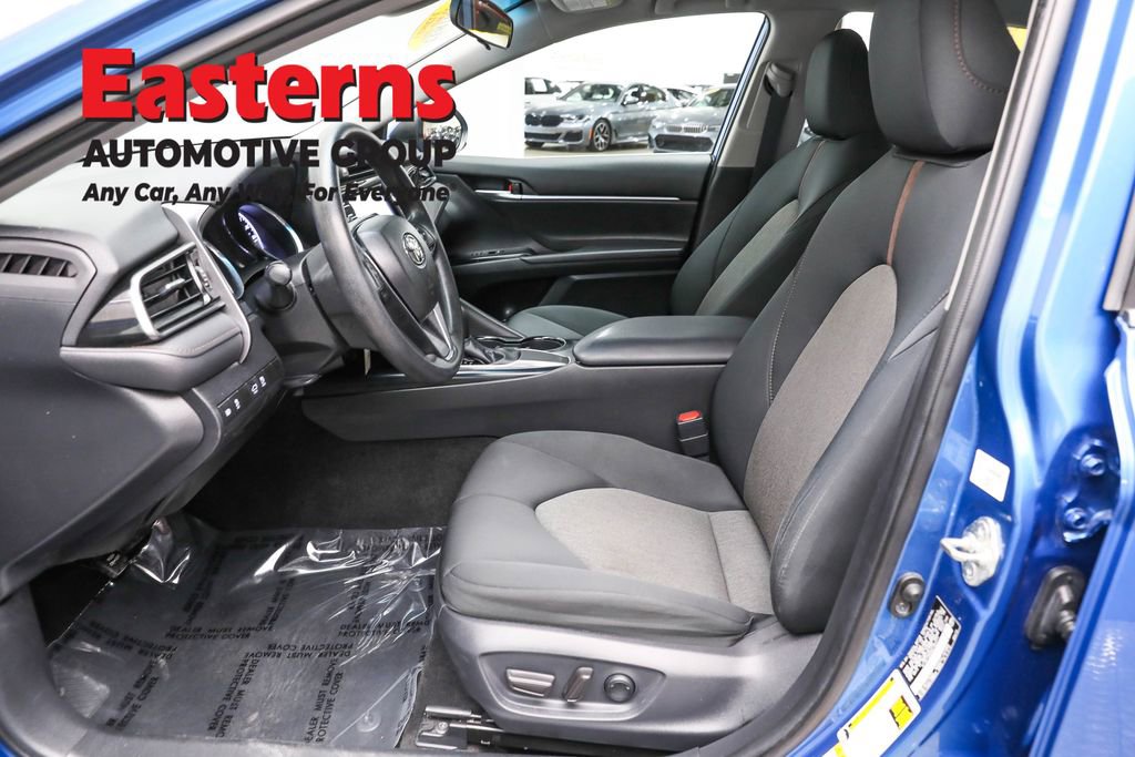 Used 2019 Toyota Camry LE image 14
