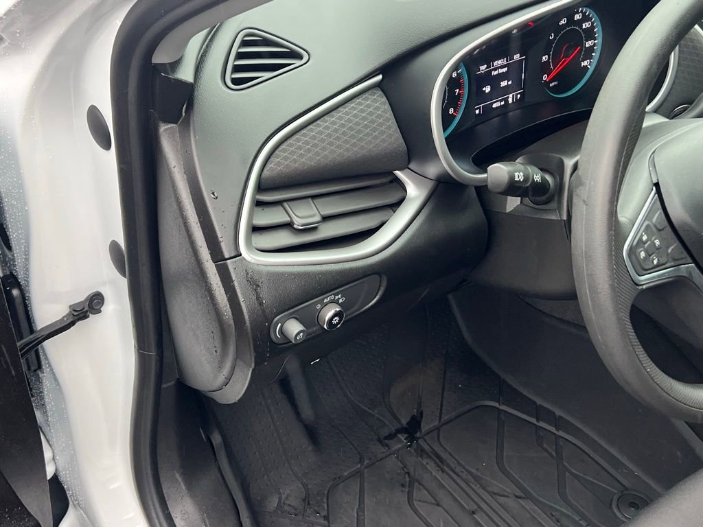 Used 2022 Chevrolet Malibu LS w/ LPO, Floor Liner Package FWD image 12