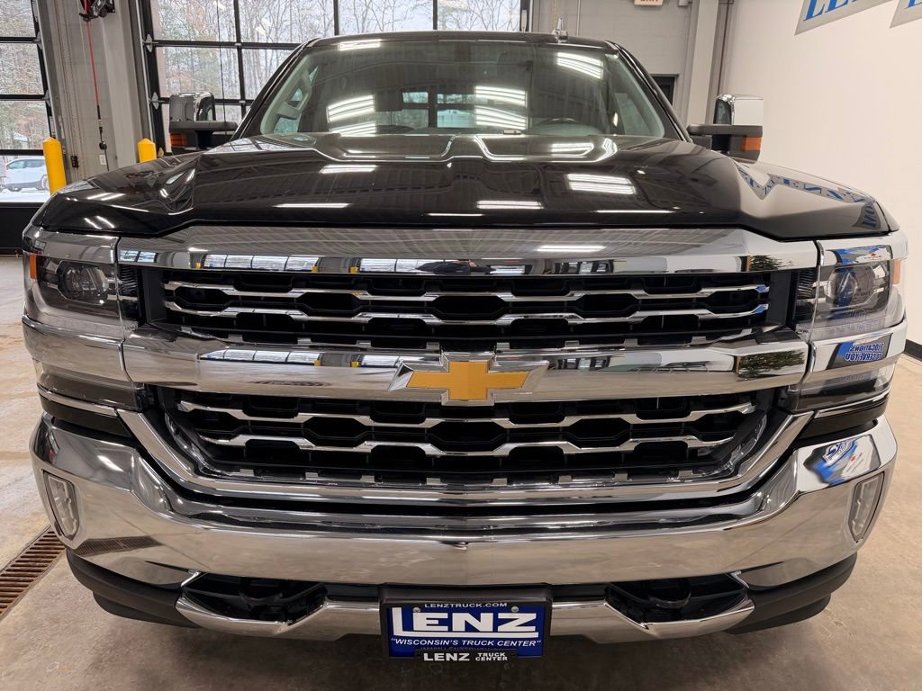 Used 2016 Chevrolet Silverado 1500 LTZ w/ Max Trailering Package AWD/4WD video 3