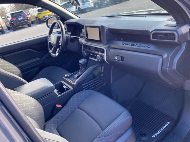 Used 2025 Toyota Tacoma SR w/ SR Upgrade Package image 22