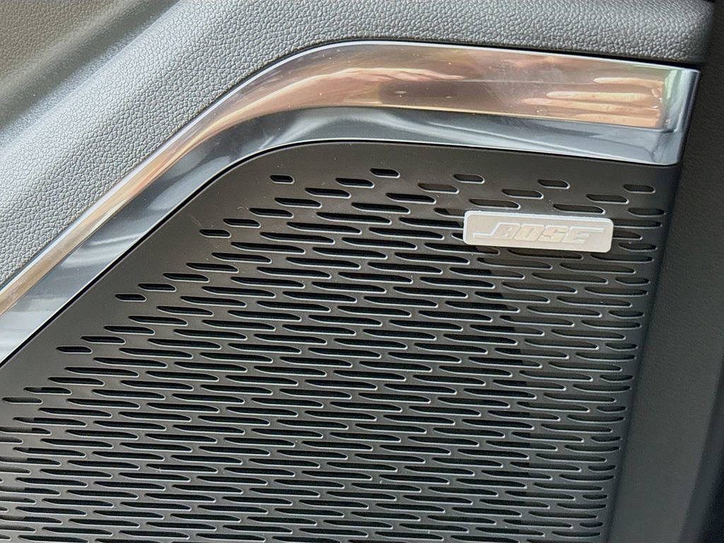 New 2026 Chevrolet Traverse LT w/ Enhanced Driving Package image 19