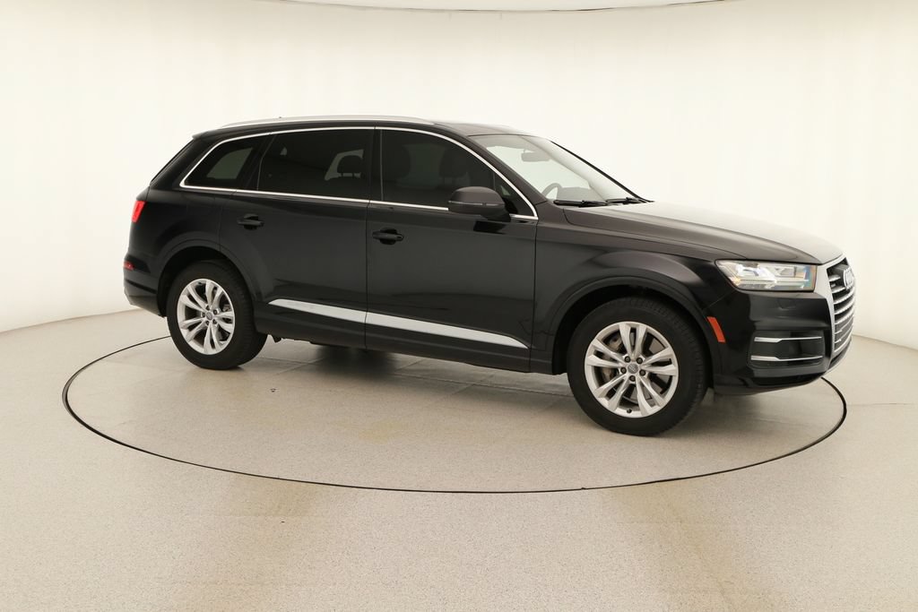 Used 2019 Audi Q7 3.0T Premium Plus w/ Premium Plus Package AWD/4WD image 9