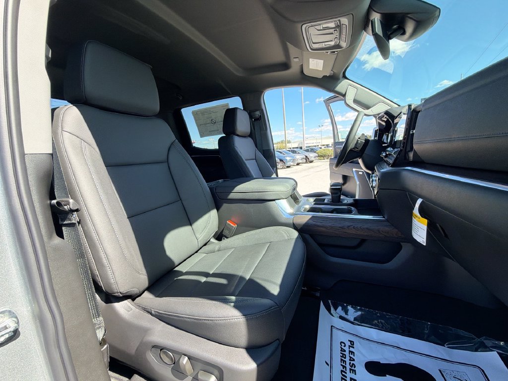 New 2026 GMC Sierra 1500 SLT w/ SLT Premium Package AWD/4WD image 11