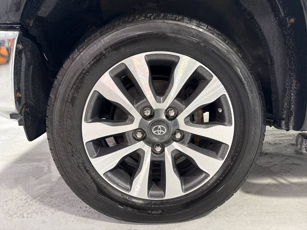 Used 2018 Toyota Tundra Limited AWD/4WD image 45