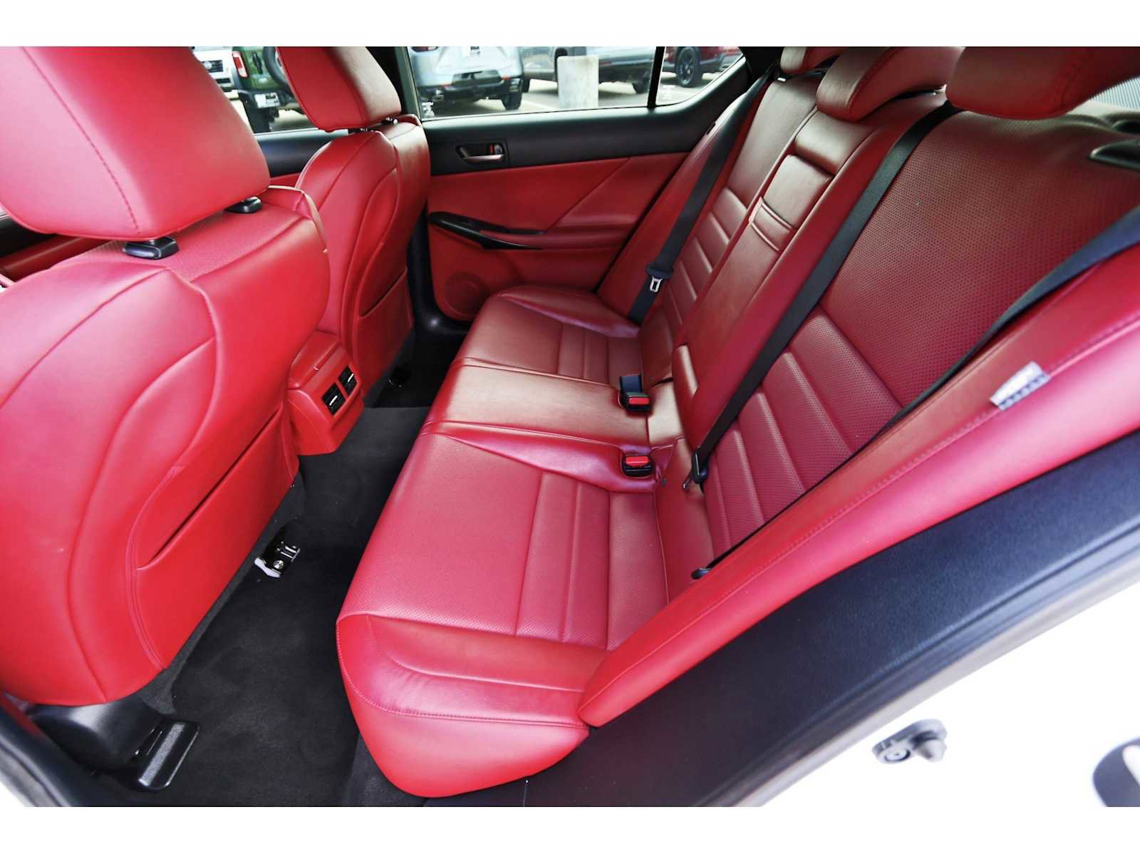 Used 2023 Lexus IS 350 F Sport image 12