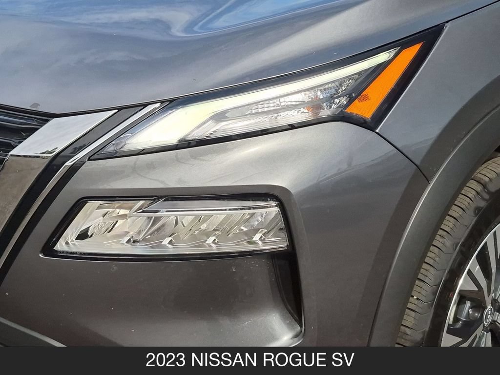 Used 2023 Nissan Rogue SV FWD image 10