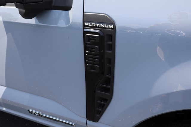 New 2025 Ford F350 Platinum image 26