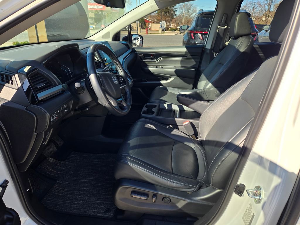 Used 2022 Honda Odyssey Touring image 32