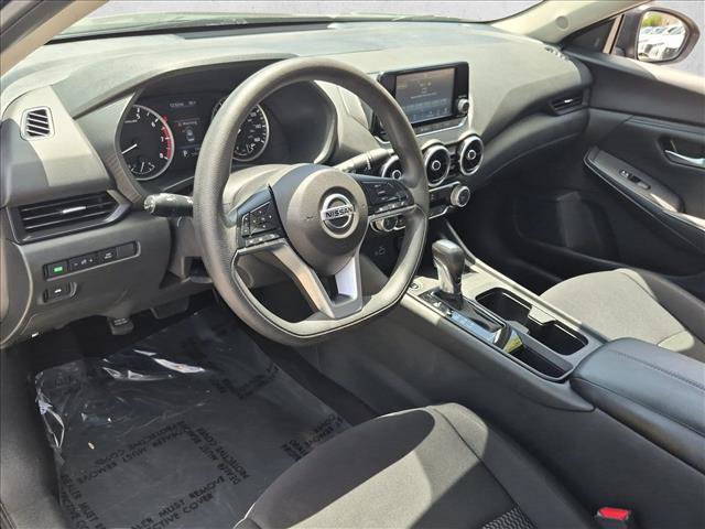 Certified 2023 Nissan Sentra S FWD image 10