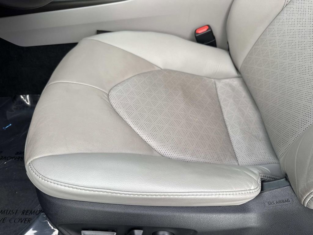 Used 2024 Toyota Camry XSE image 26