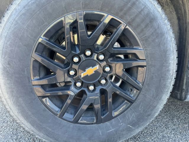 Used 2024 Chevrolet Silverado EV W/T image 18