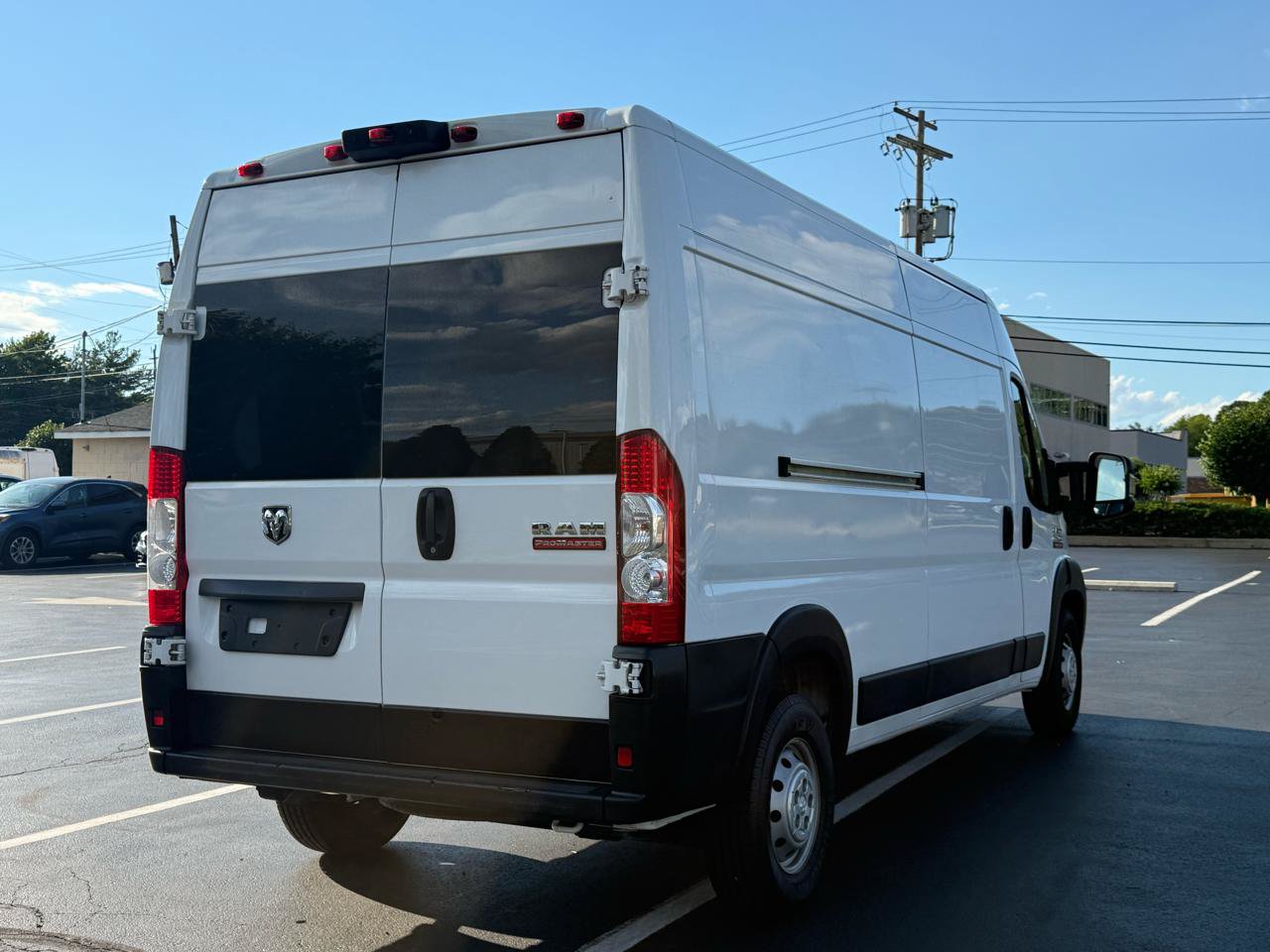 Used 2021 RAM ProMaster 2500 FWD image 6