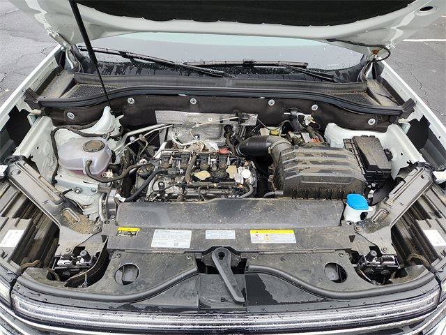 Certified 2025 Volkswagen Atlas SE w/ Panoramic Sunroof Package image 26