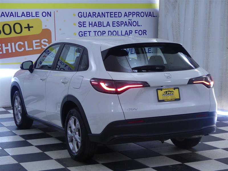 Used 2023 Honda HR-V LX image 5