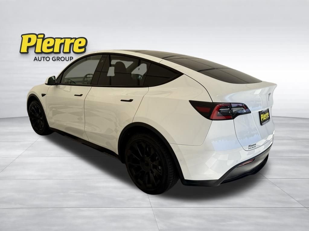 Used 2021 Tesla Model Y 2WD video 2