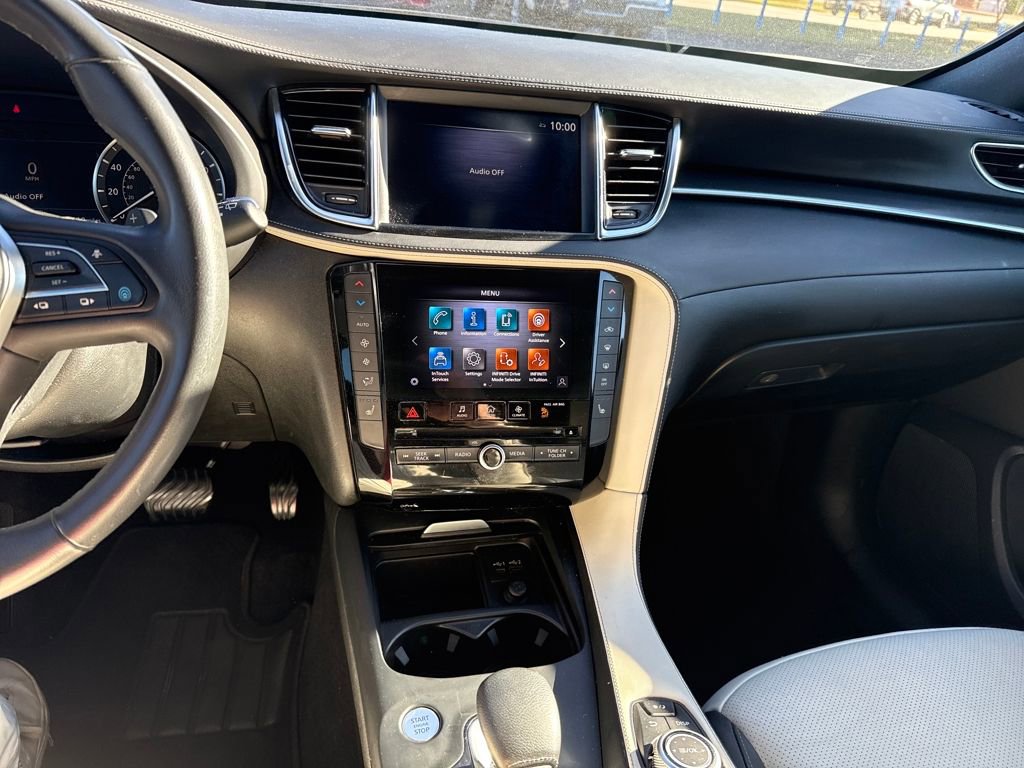 Used 2023 INFINITI QX55 Luxe w/ Cargo Package image 18