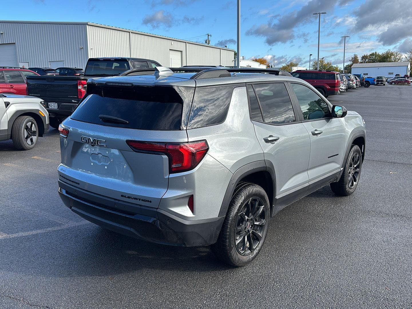 Used 2026 GMC Terrain Elevation w/ Elevation Premium Package AWD/4WD image 3