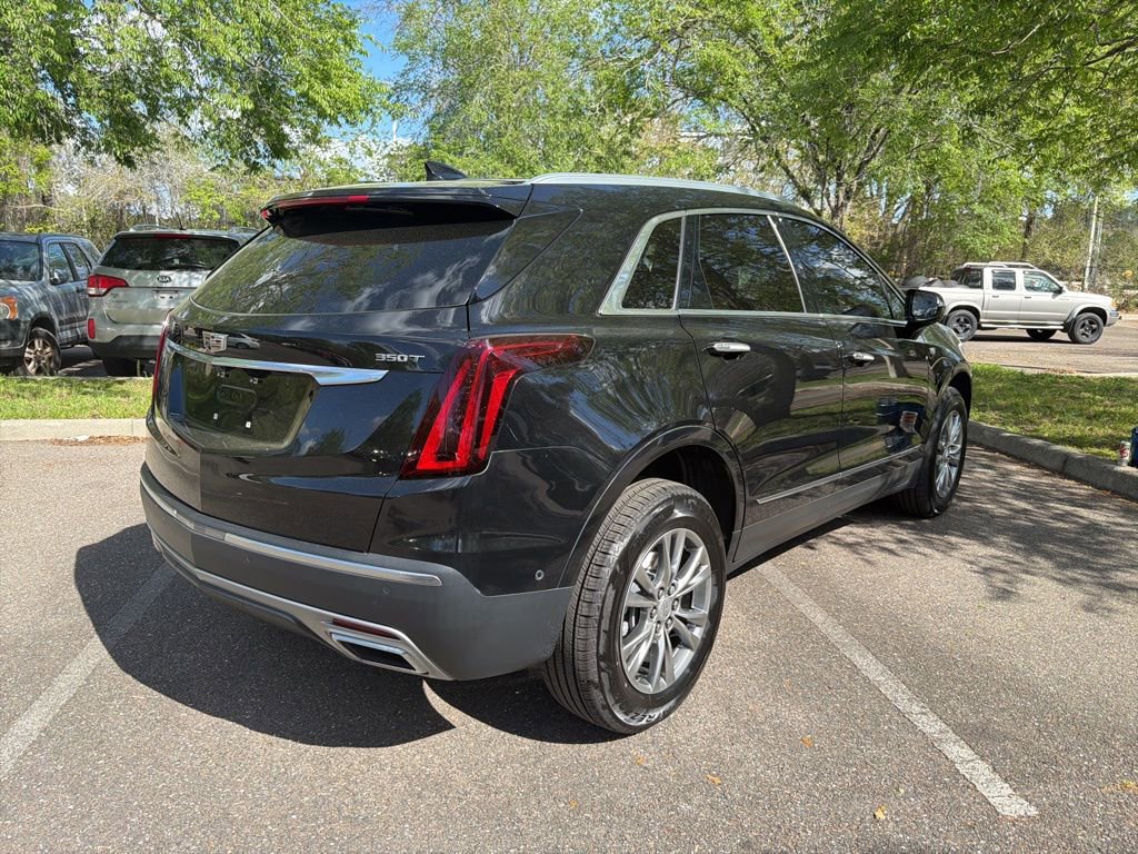 Used 2022 Cadillac XT5 Premium Luxury w/ Technology Package image 6