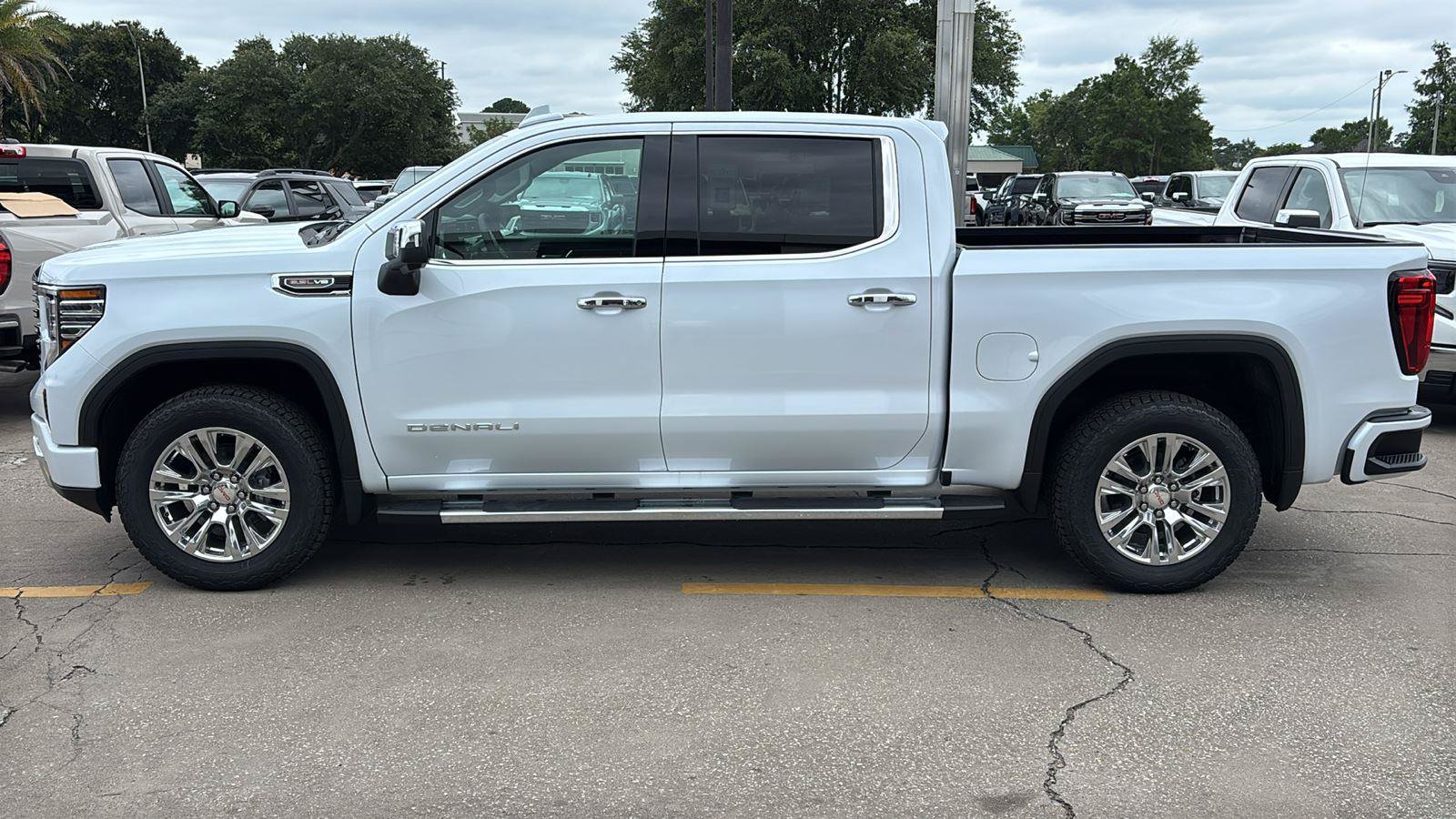 New 2026 GMC Sierra 1500 Denali AWD/4WD image 4