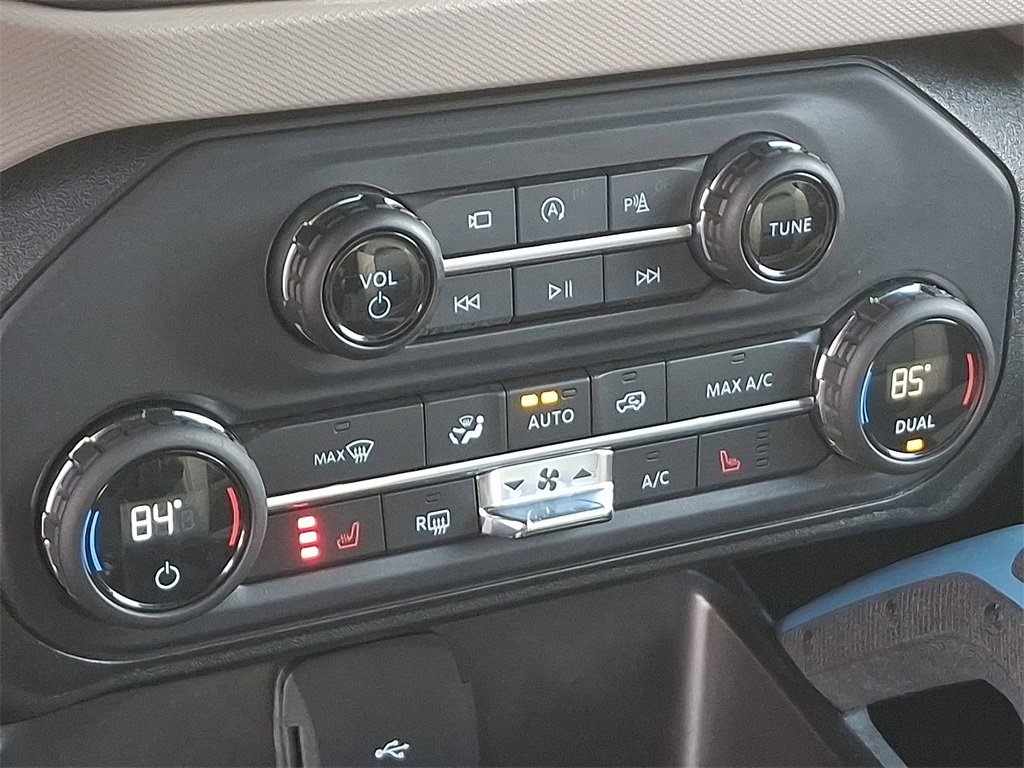 Certified 2021 Ford Bronco Wildtrak image 15