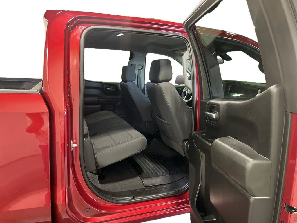 Used 2020 Chevrolet Silverado 1500 LT w/ Fleet Comfort Package AWD/4WD image 18