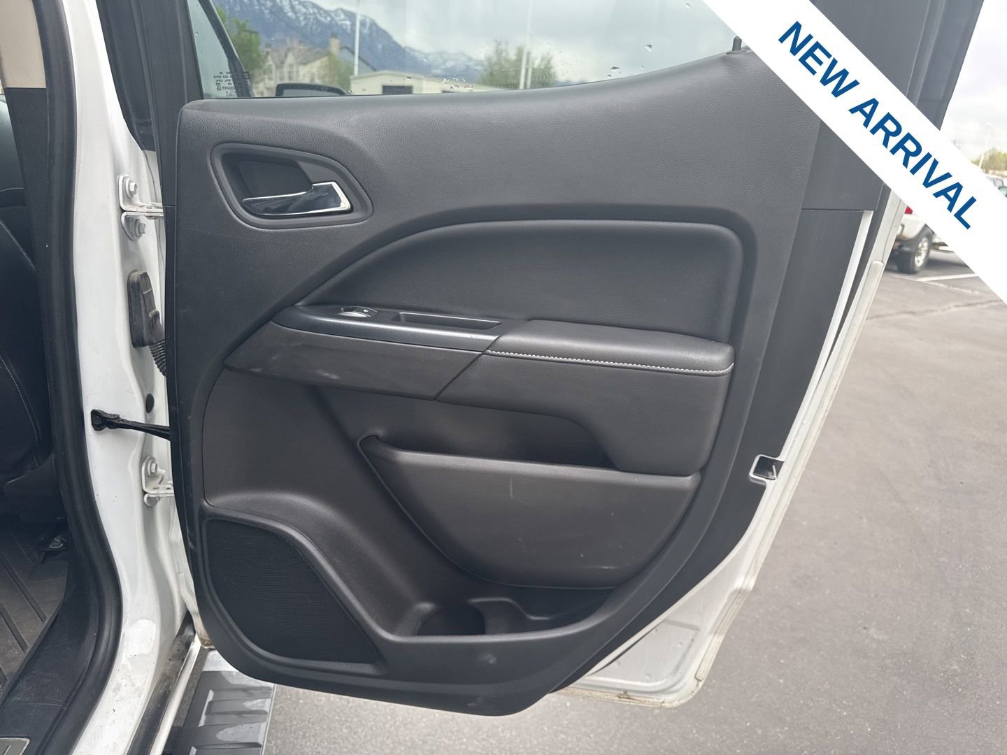 Used 2020 GMC Canyon Denali image 12